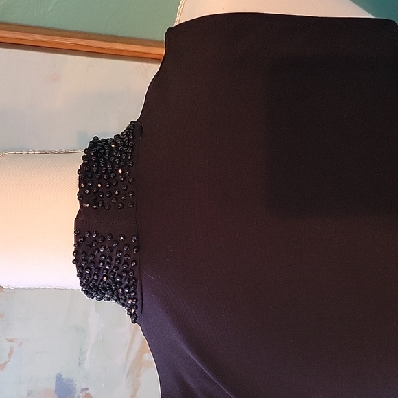 Black Dress - Picture 3 of 4